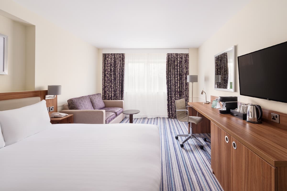 wedding accommodation Padworth, Berkshire.